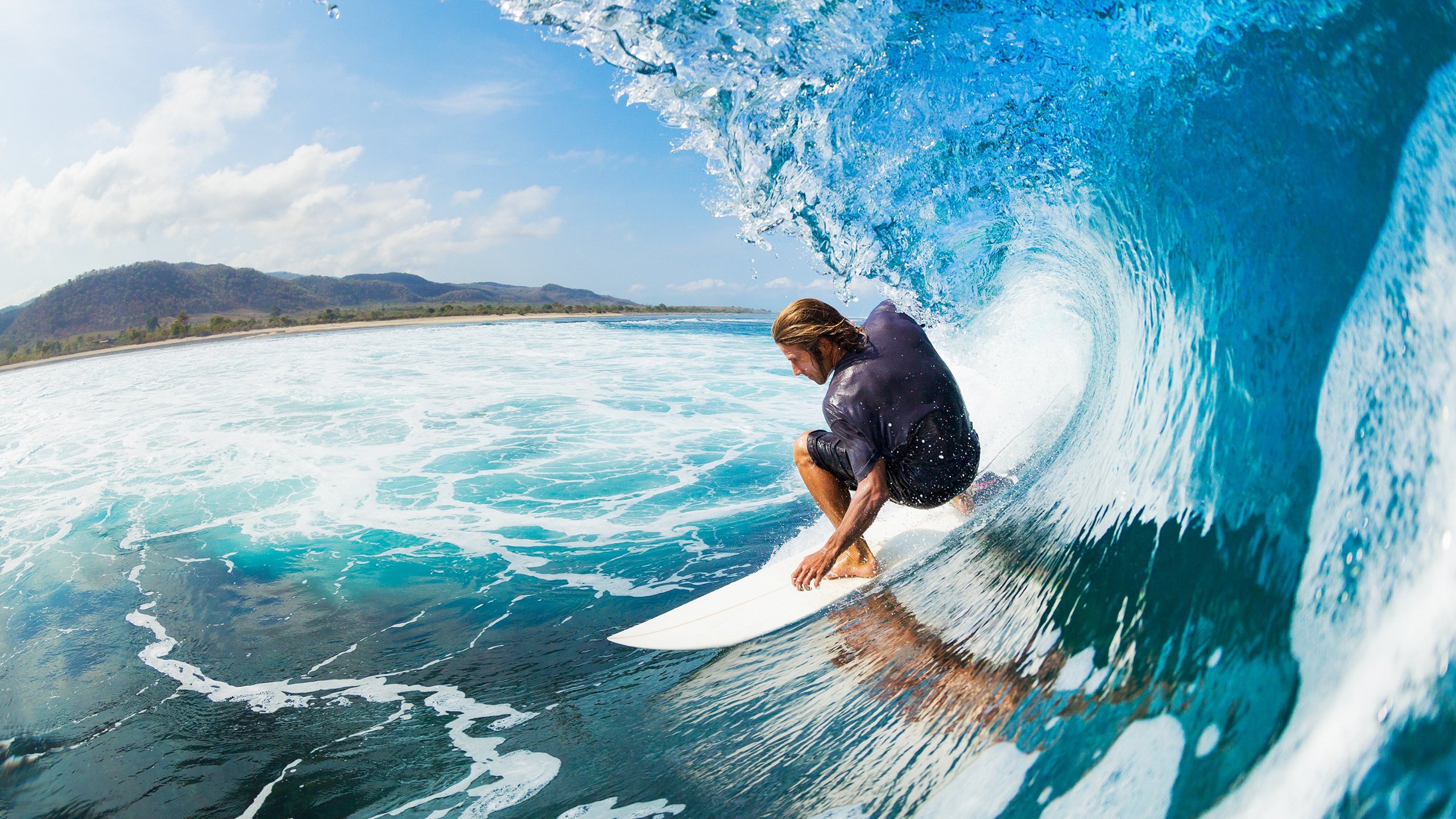 跨越赛场的统治力,当湖人一波流席卷公牛,布克在欧冠半决赛接管比赛